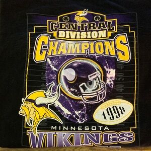 XL 1998 Minnesota Vikings Central Division Champions T-Shirt